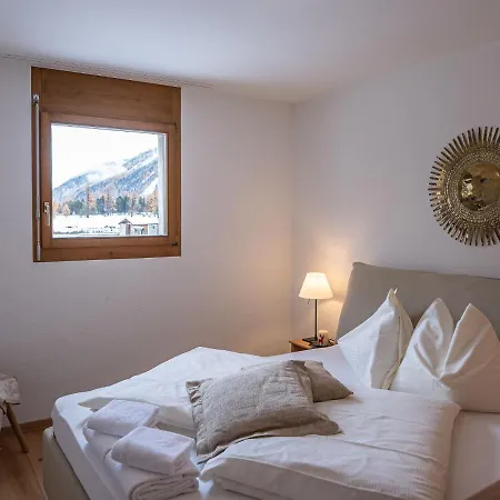 Chesa Narcissa F4 By Interhome * סלרינה